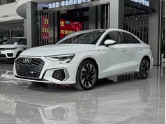 奥迪A3 2022款 A3L Limousine 35 TFSI 时尚运动型