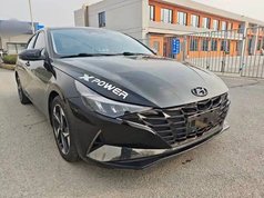 伊兰特 2022款 1.5L CVT LUX尊贵版