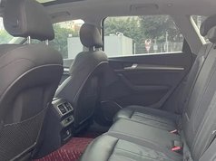 奥迪Q5L 2022款 40T 豪华动感型
