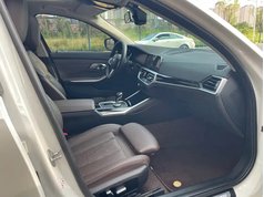 宝马3系 2022款 改款 325Li M运动套装