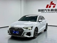 奥迪A3 2021款 A3L Limousine 35 TFSI 时尚运动型