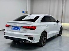 奥迪A3 2021款 A3L Limousine 35 TFSI 时尚运动型