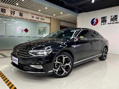 迈腾 2023款 200万辆纪念版 330TSI DSG豪华型