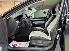 迈腾 2023款 200万辆纪念版 330TSI DSG豪华型