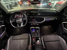 奥迪Q3 2022款 35 TFSI 时尚动感型