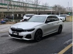 宝马3系 2022款 325i M运动曜夜套装