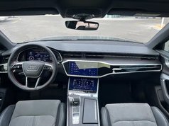 奥迪A6L 2024款 45 TFSI quattro 臻选动感型