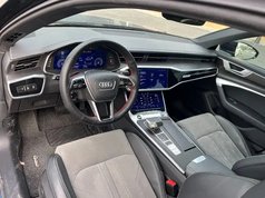 奥迪A6L 2024款 45 TFSI quattro 臻选动感型
