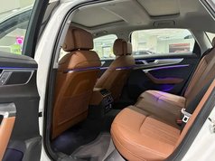 奥迪A6L 2024款 45 TFSI 臻选致雅型