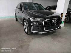 奥迪Q7 2023款 45 TFSI quattro S line运动型