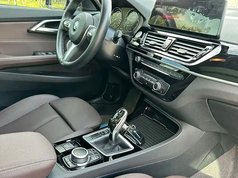 宝马1系 2022款 120i M运动曜夜版