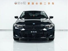 宝马3系 2025款 330Li M运动曜夜套装