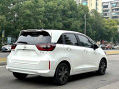 飞度 2022款 1.5L CVT潮享天窗版