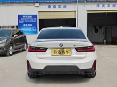 宝马3系 2024款 325i M运动曜夜套装