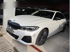 宝马3系 2022款 改款 330i M运动曜夜套装