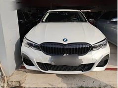 宝马3系 2022款 改款 330i M运动曜夜套装