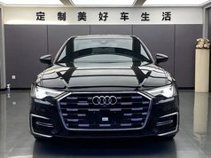 奥迪A6L 2025款 45 TFSI quattro 臻选动感型