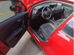 奥迪Q2L 2022款 35 TFSI 进取致雅型