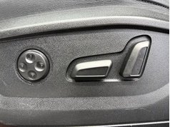 奥迪Q2L 2022款 35 TFSI 时尚致雅型