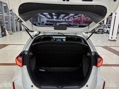 飞度 2022款 1.5L CVT潮享天窗版