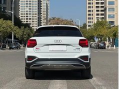 奥迪Q2L 2022款 35 TFSI 时尚致雅型
