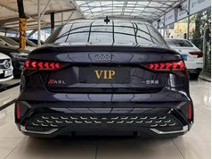 奥迪A3 2025款 A3L Limousine 35TFSI 飞驰尊享型 +豪华臻选包