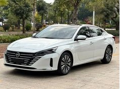 天籁 2022款 2.0L XE 纯享版