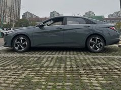 伊兰特 2021款 1.5L CVT LUX尊贵版