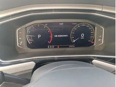 探影 2021款 200TSI DSG 悦智联版