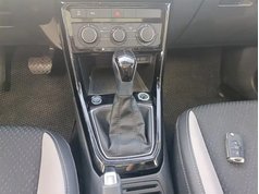 探影 2021款 200TSI DSG 悦智联版