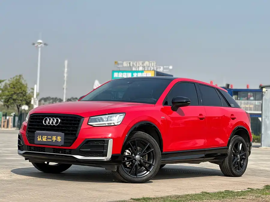 Audi Q2L, 2022