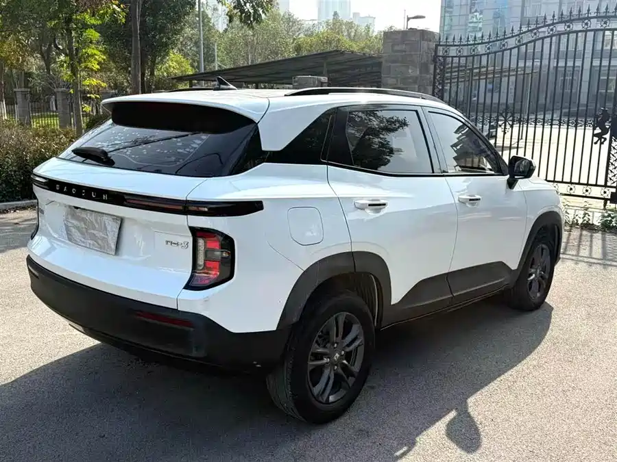 Baojun RS-3, 2021 — фото 5