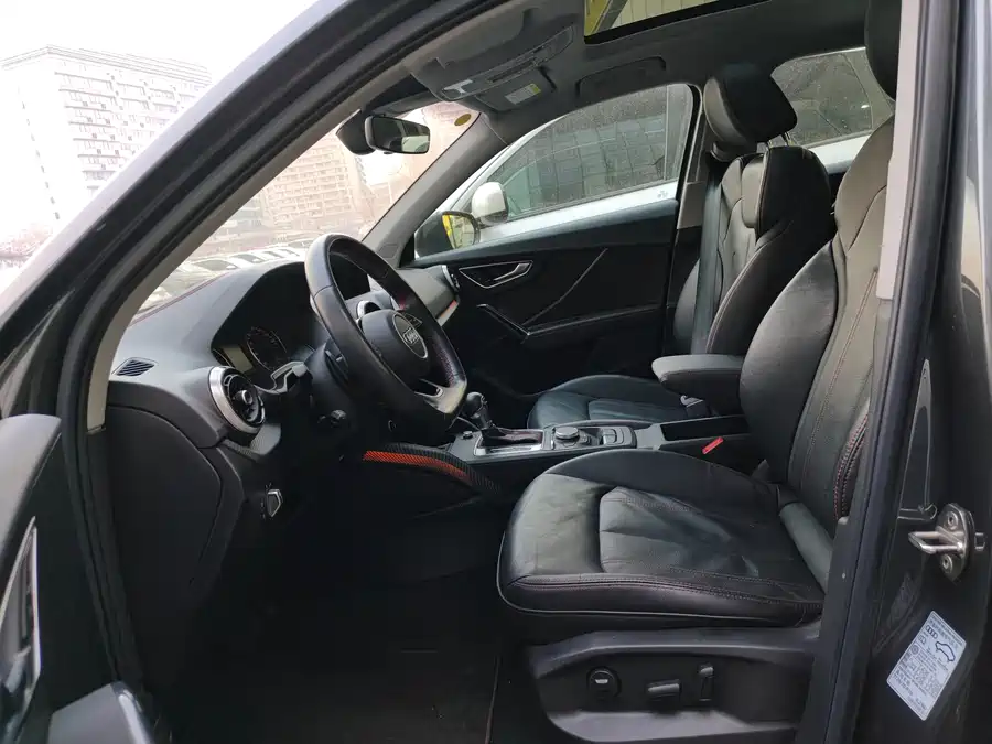 Audi Q2L, 2022 — фото 5