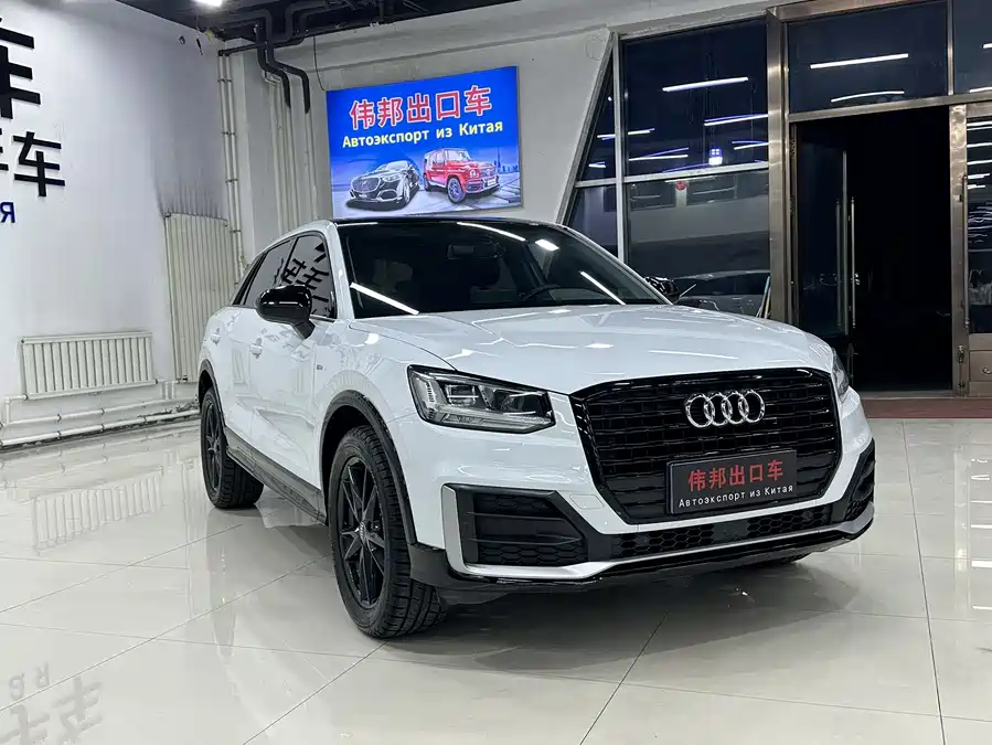 Audi Q2L, 2021