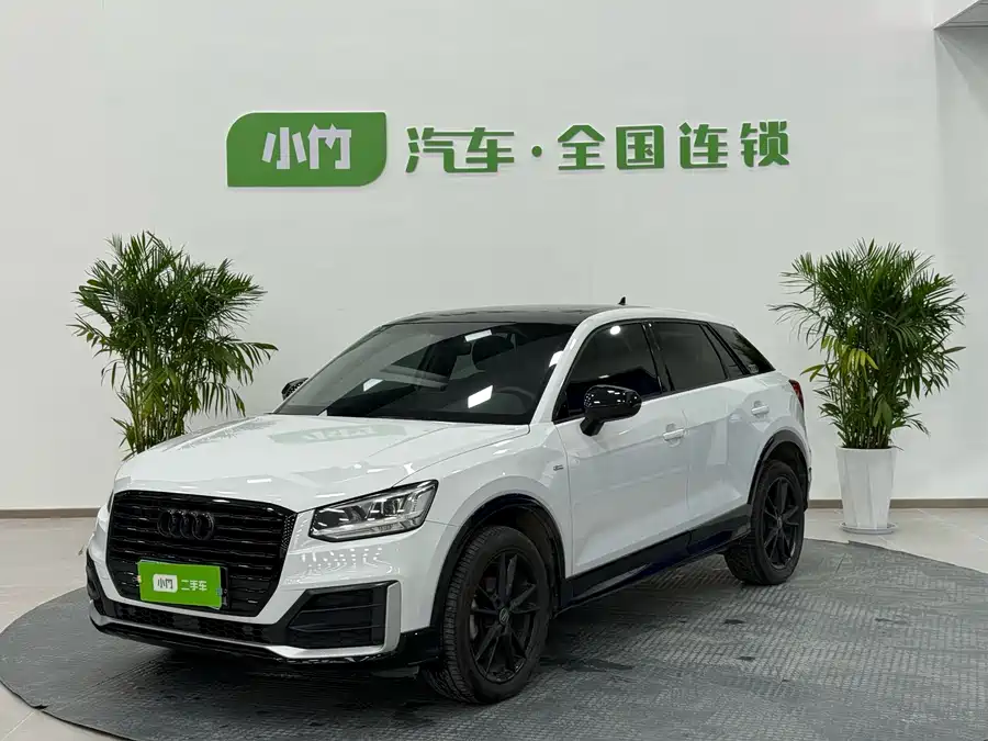 Audi Q2L, 2021