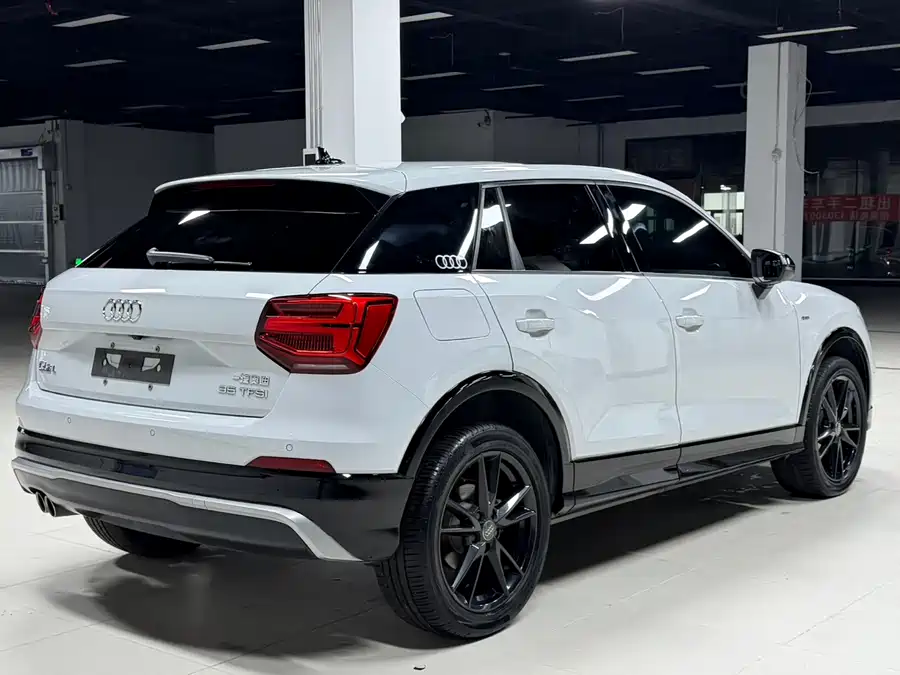 Audi Q2L, 2021 — фото 5