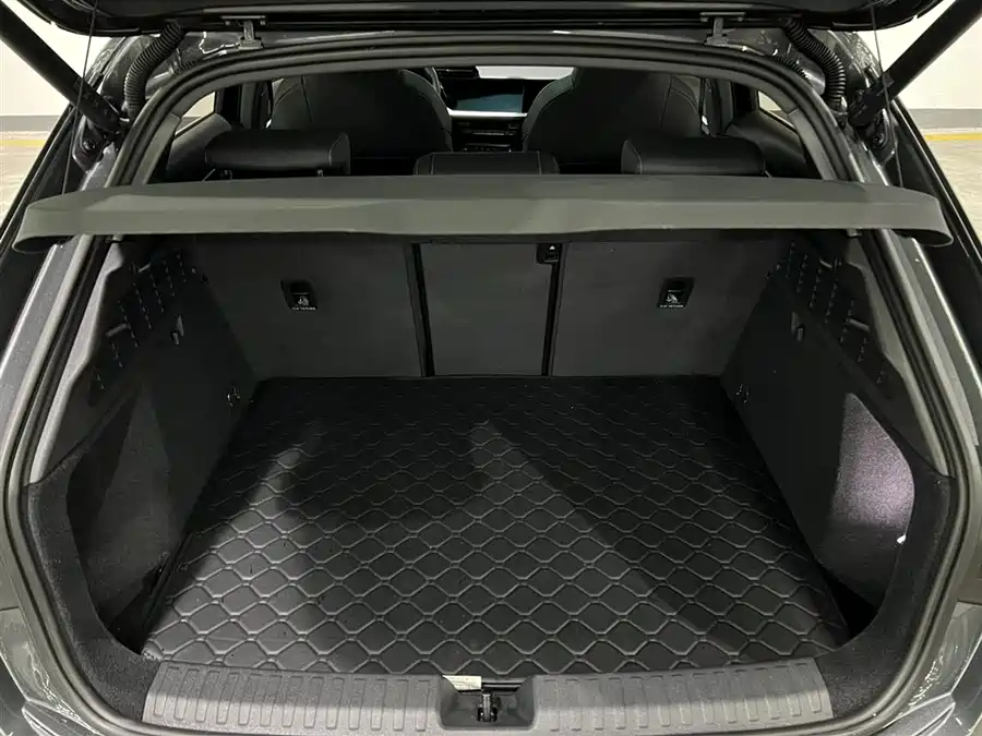 Audi A3, 2022 — фото 5