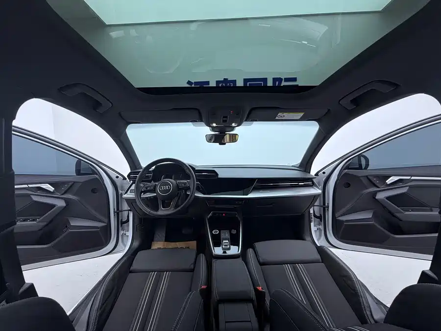 Audi A3, 2023 — фото 5