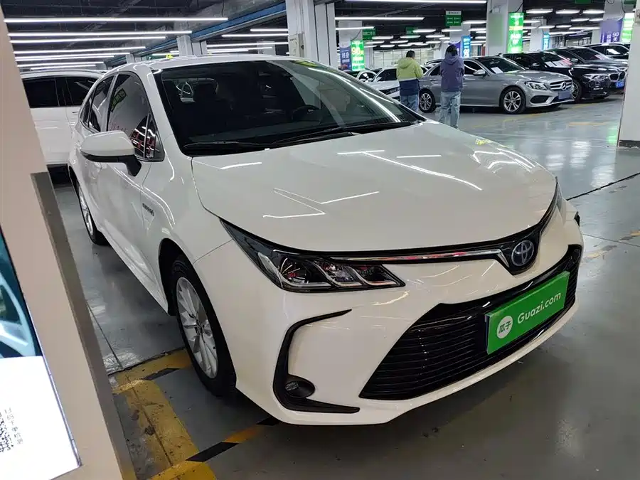 Toyota Corolla, 2023 — фото 3