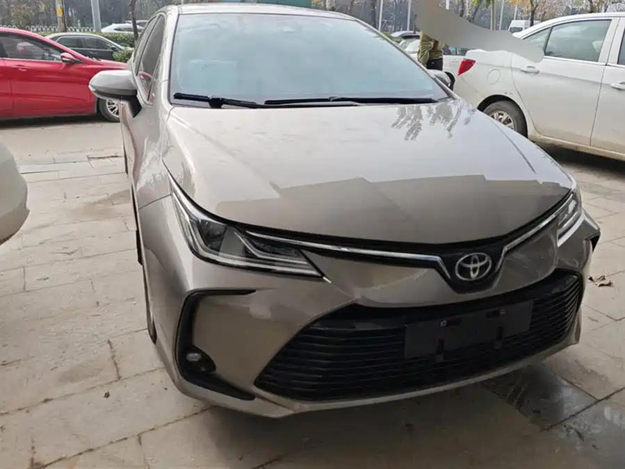 Toyota Corolla, 2022 — фото 2