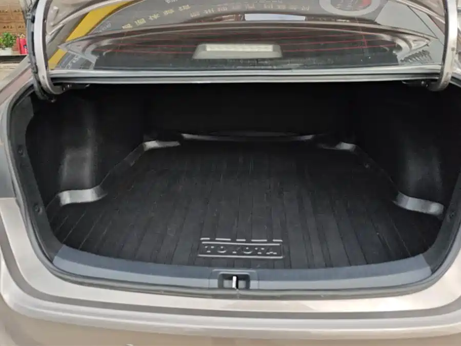 Toyota Corolla, 2022 — фото 4