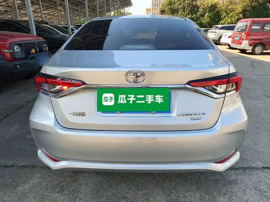 Toyota Corolla, 2022 — фото 5