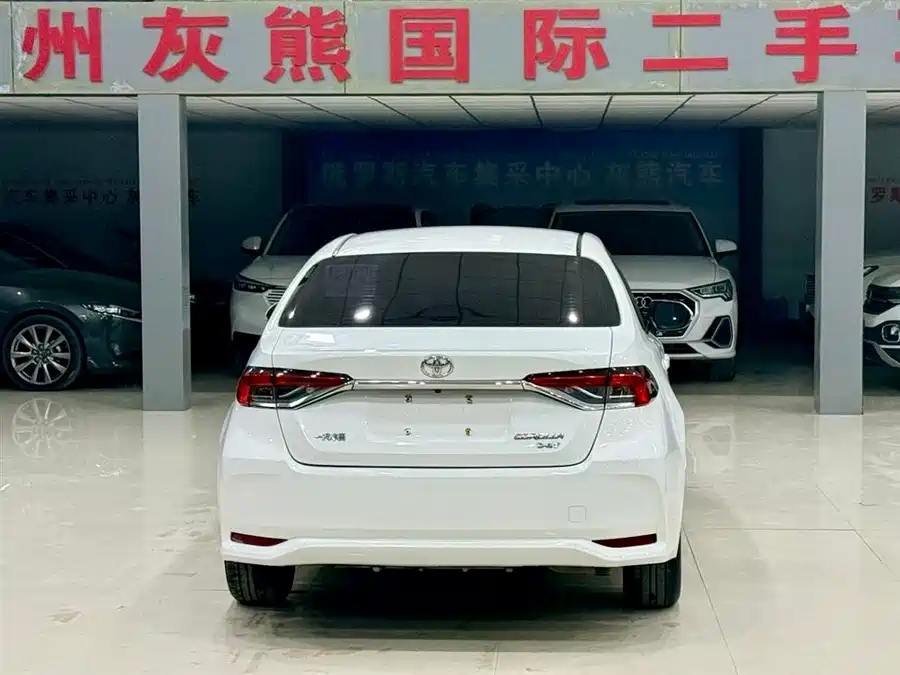 Toyota Corolla, 2022 — фото 4