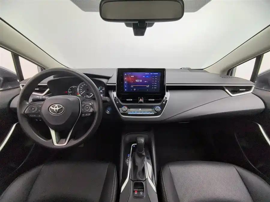 Toyota Corolla, 2021 — фото 4