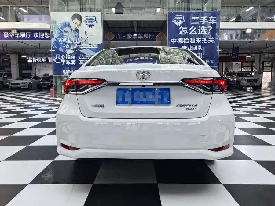 Toyota Corolla, 2023 — фото 5