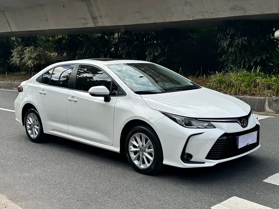 Toyota Corolla, 2022 — фото 3