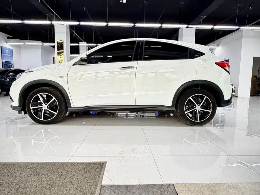 Honda Vezel, 2021 — фото 3