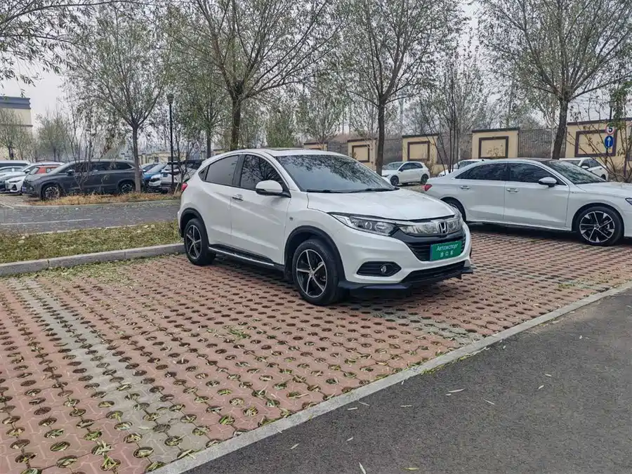 Honda Vezel, 2022 — фото 3