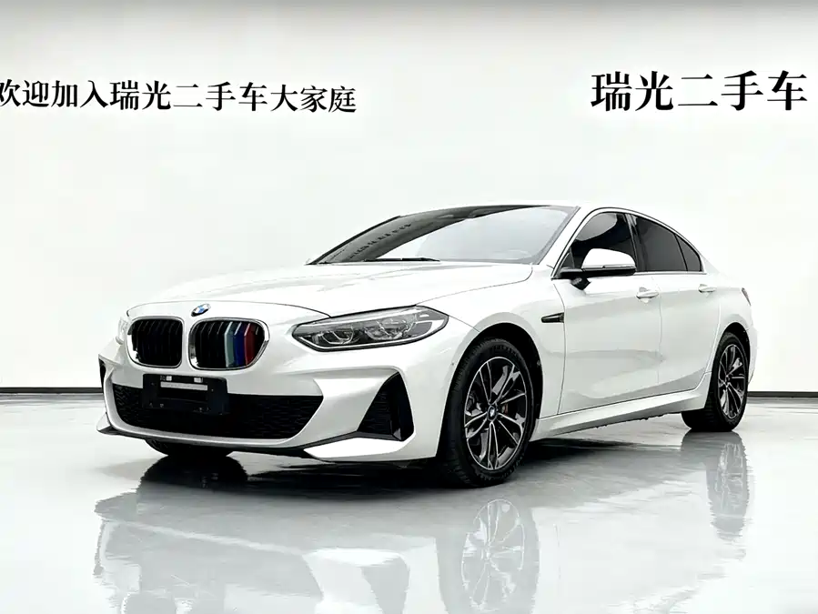 BMW 1-series, 2021