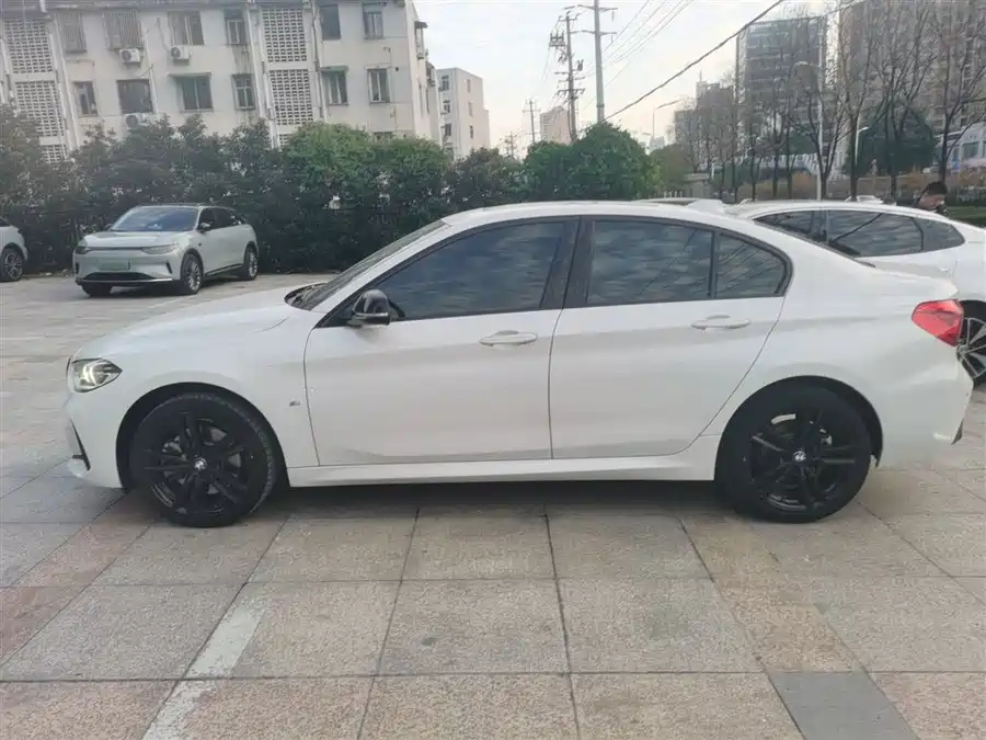 BMW 1-series, 2022 — фото 4